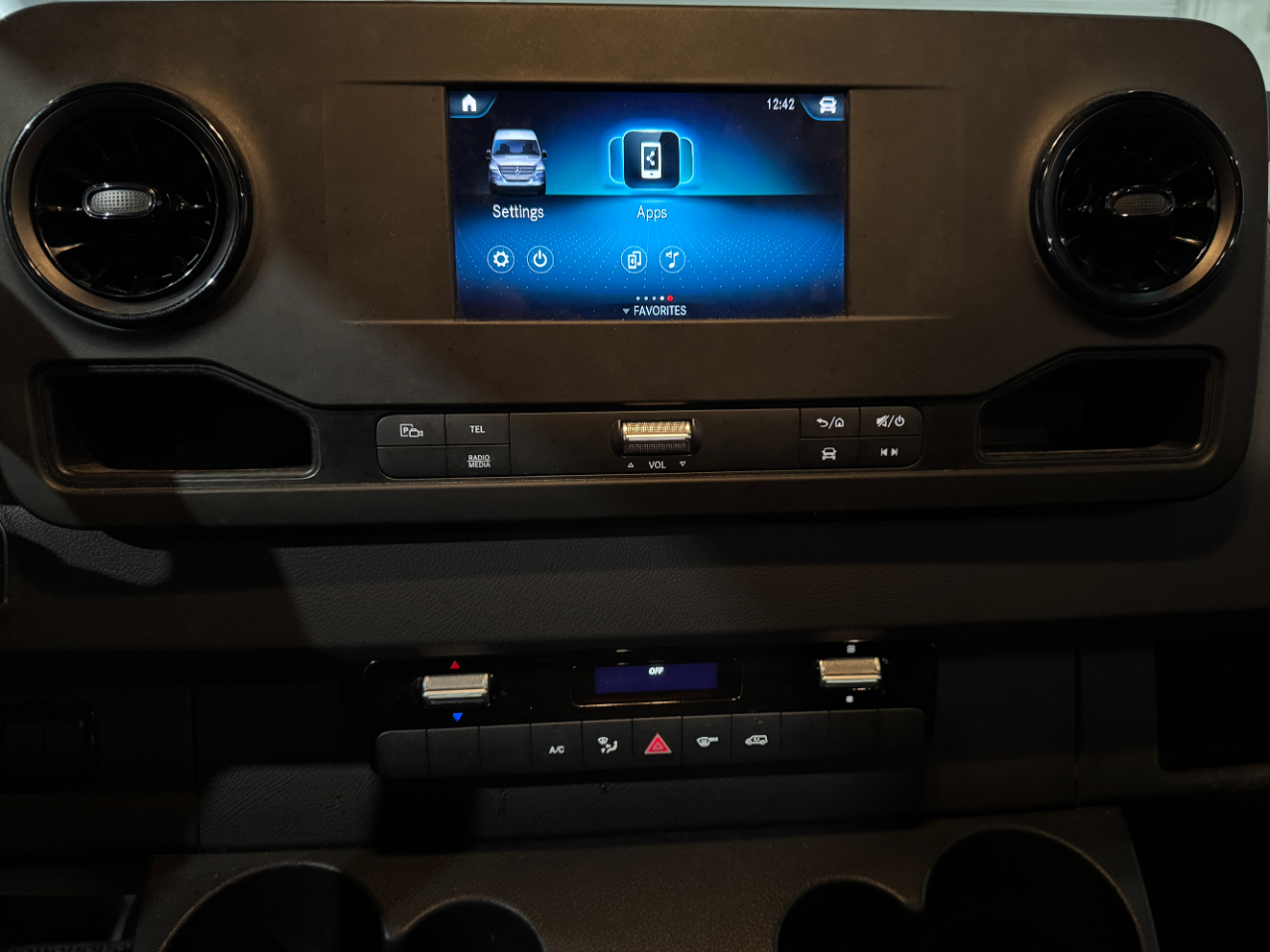 Mercedes-Benz Sprinter Cargo Van  2020