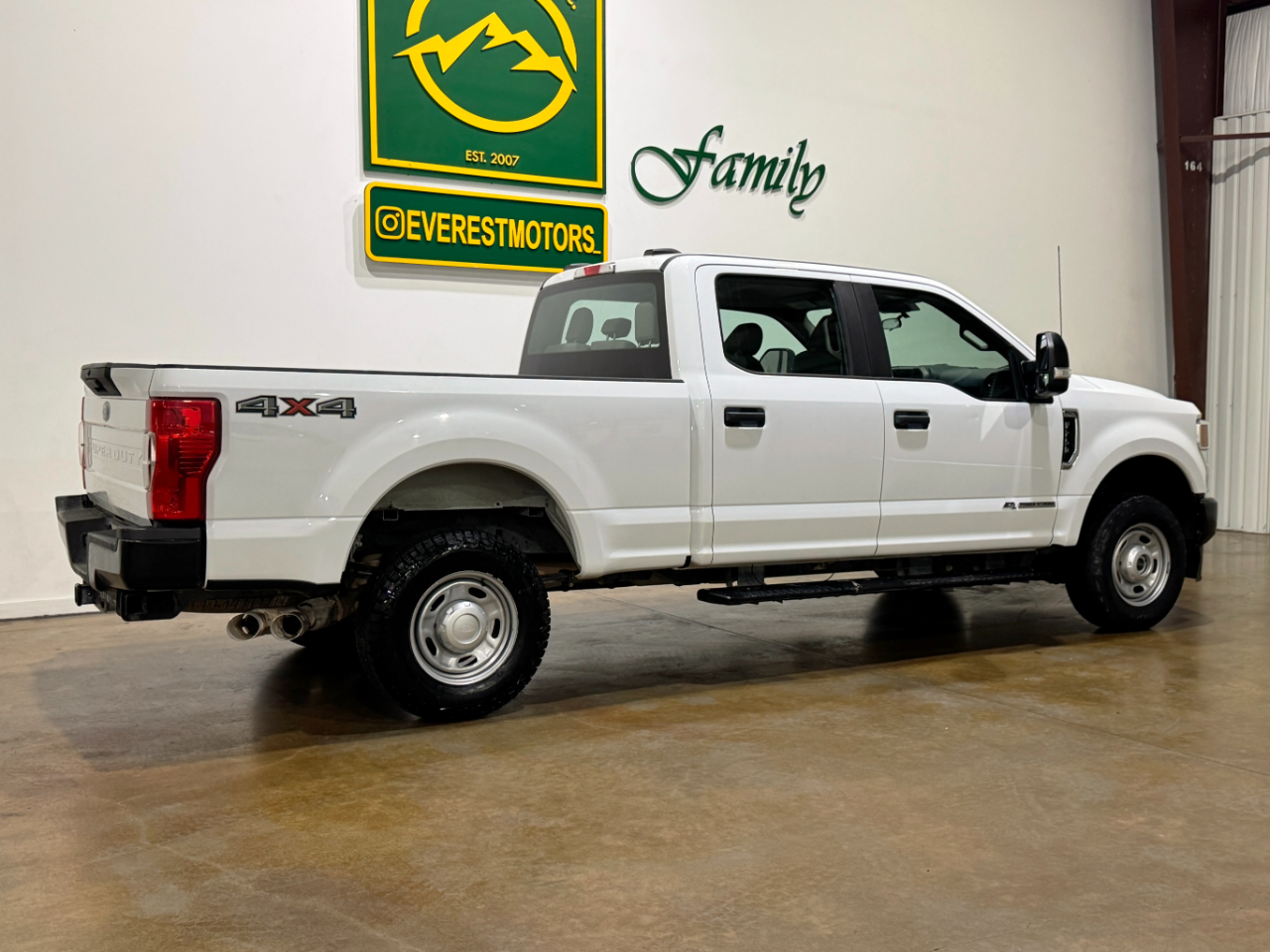 Ford Super Duty F-250 SRW  2022