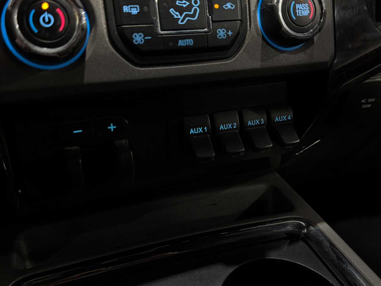 Ford Super Duty F-250 SRW  2016