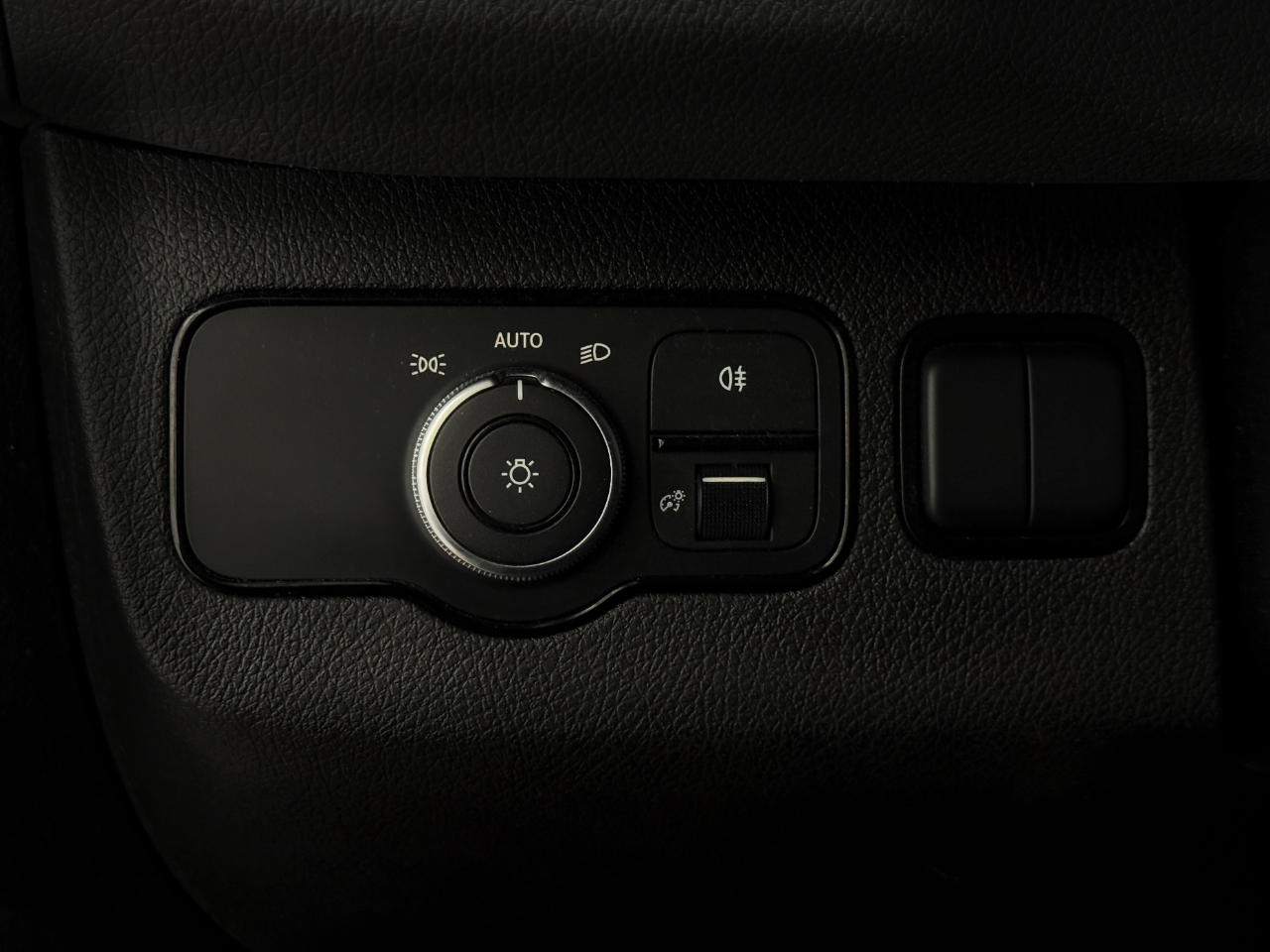 Mercedes-Benz Sprinter Cargo Van  2021