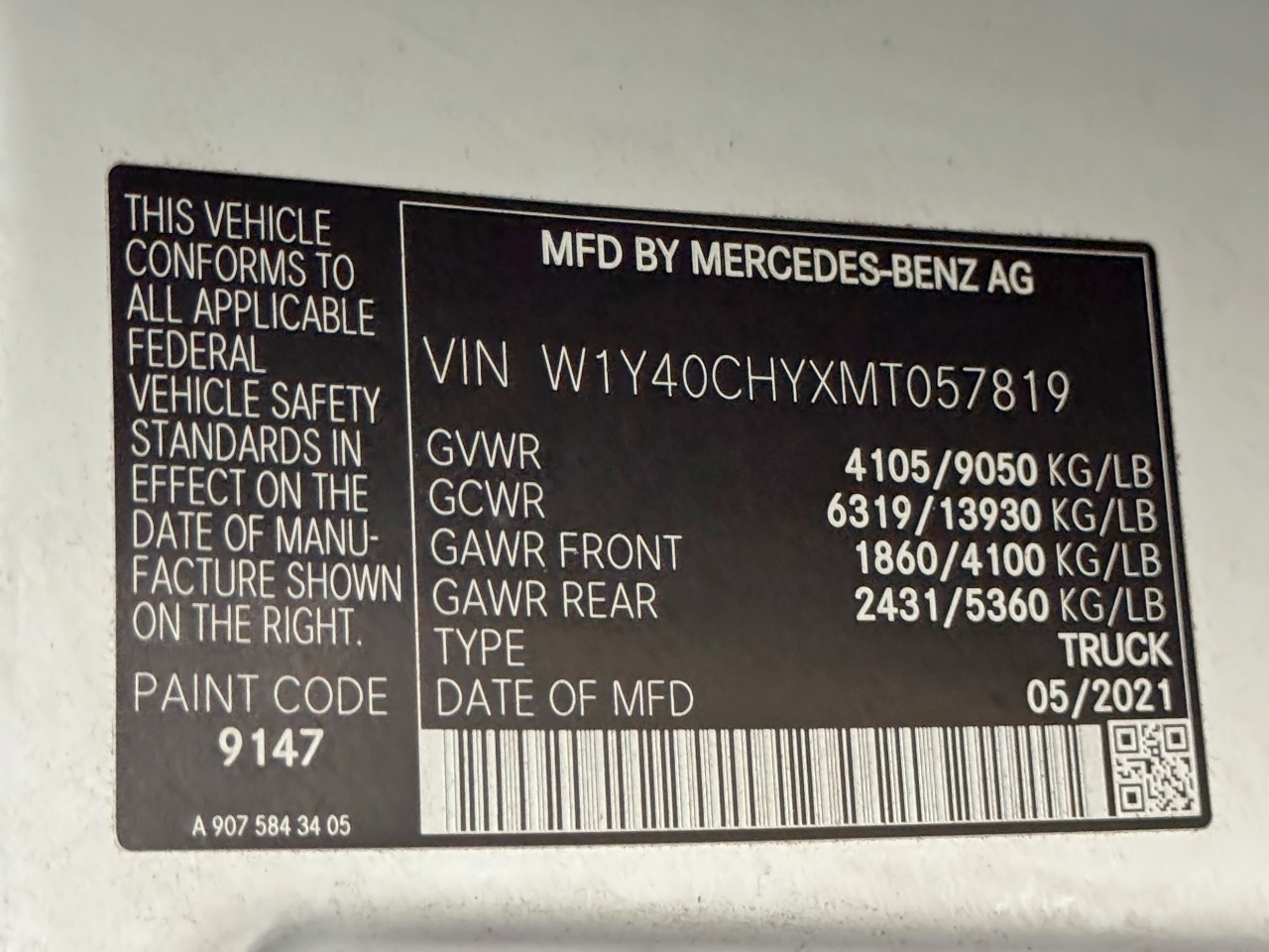 Mercedes-Benz Sprinter Cargo Van  2021