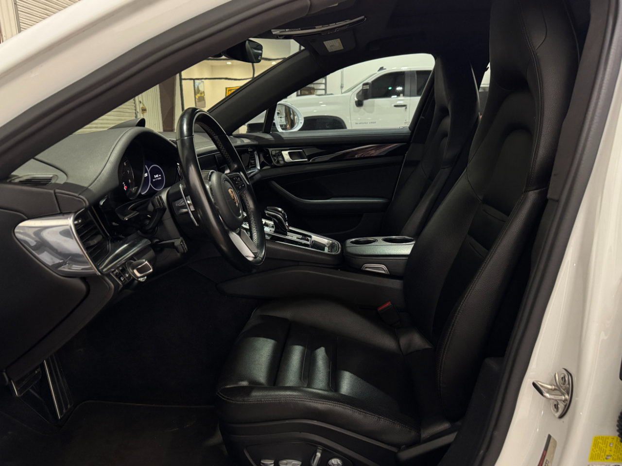 Porsche Panamera  2017