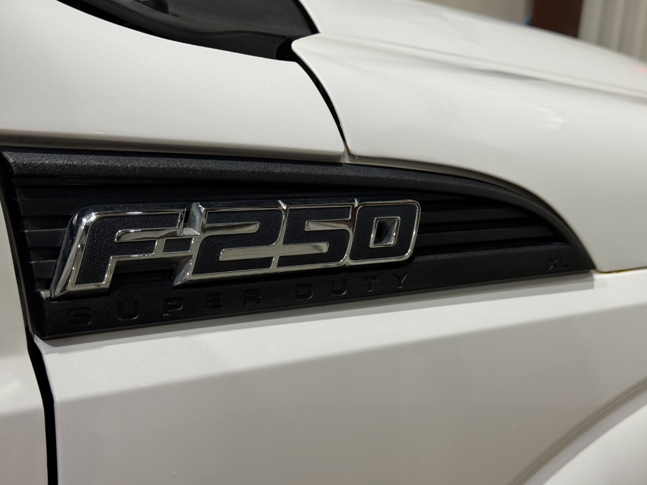 Ford Super Duty F-250 SRW  2012