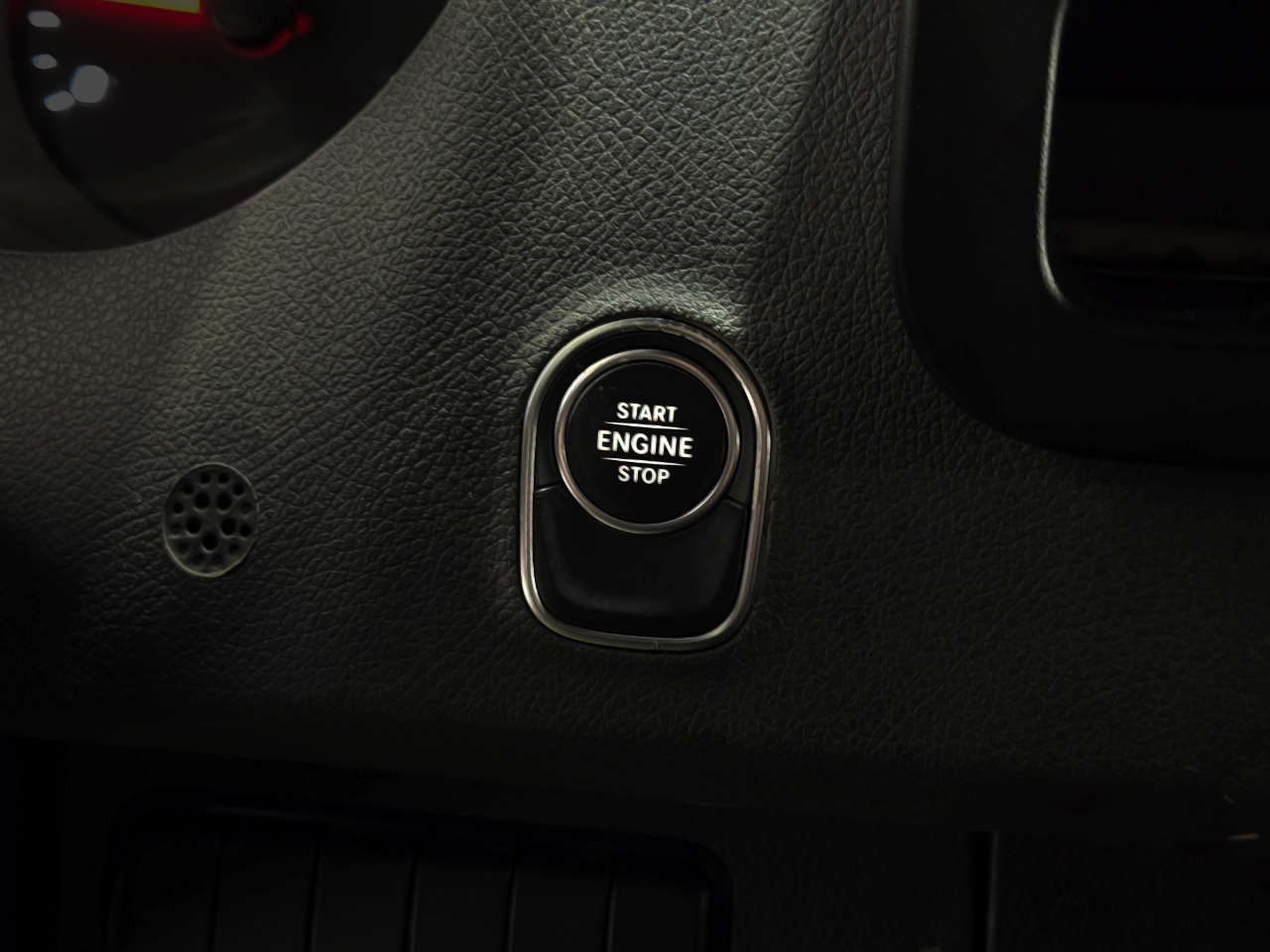 Mercedes-Benz Sprinter Cargo Van  2021