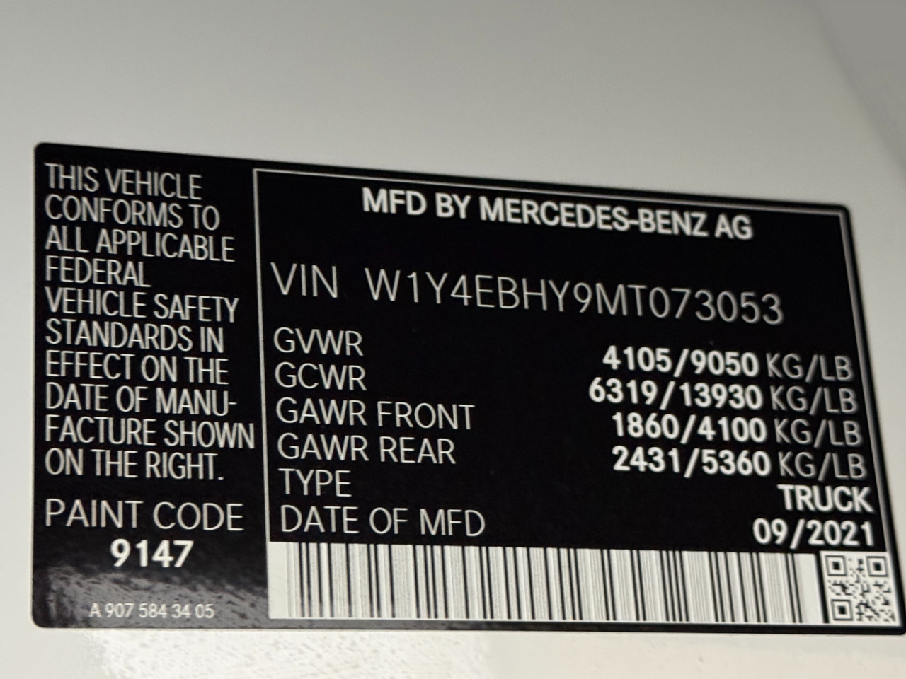 Mercedes-Benz Sprinter Cargo Van  2021