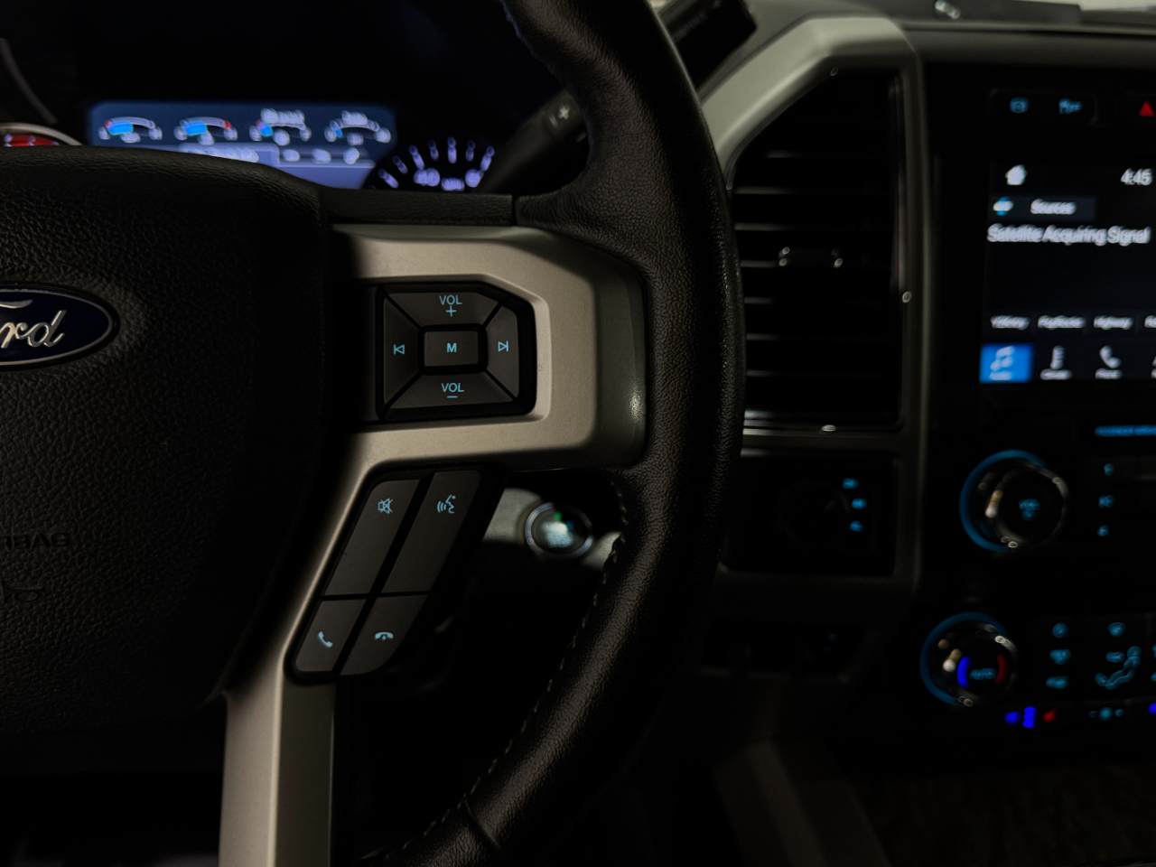 Ford Super Duty F-350 DRW  2019