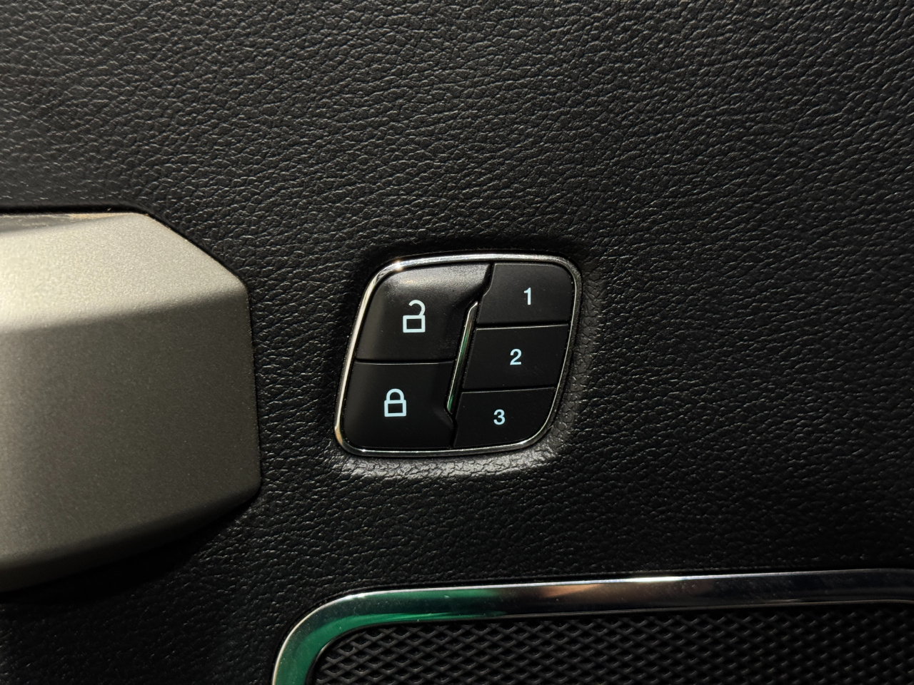 Ford Super Duty F-350 DRW  2019