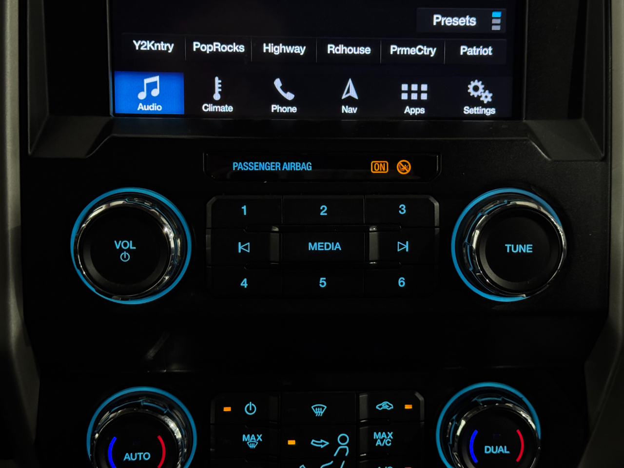 Ford Super Duty F-350 DRW  2019