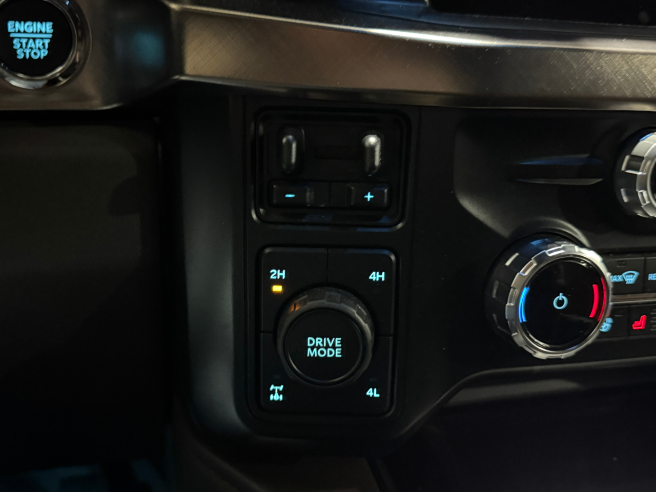 Ford Super Duty F-250 SRW  2024