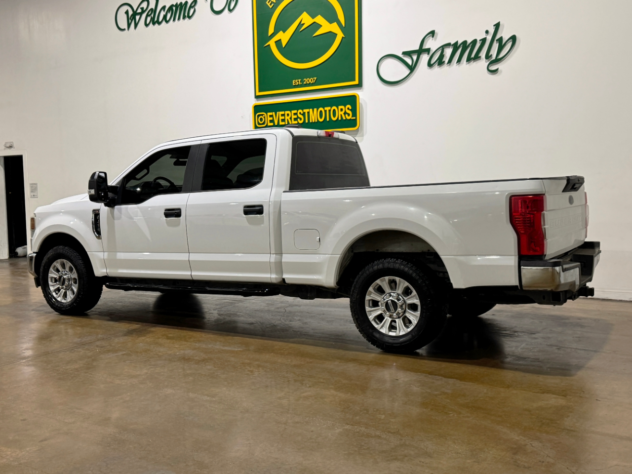 Ford Super Duty F-250 SRW  2022