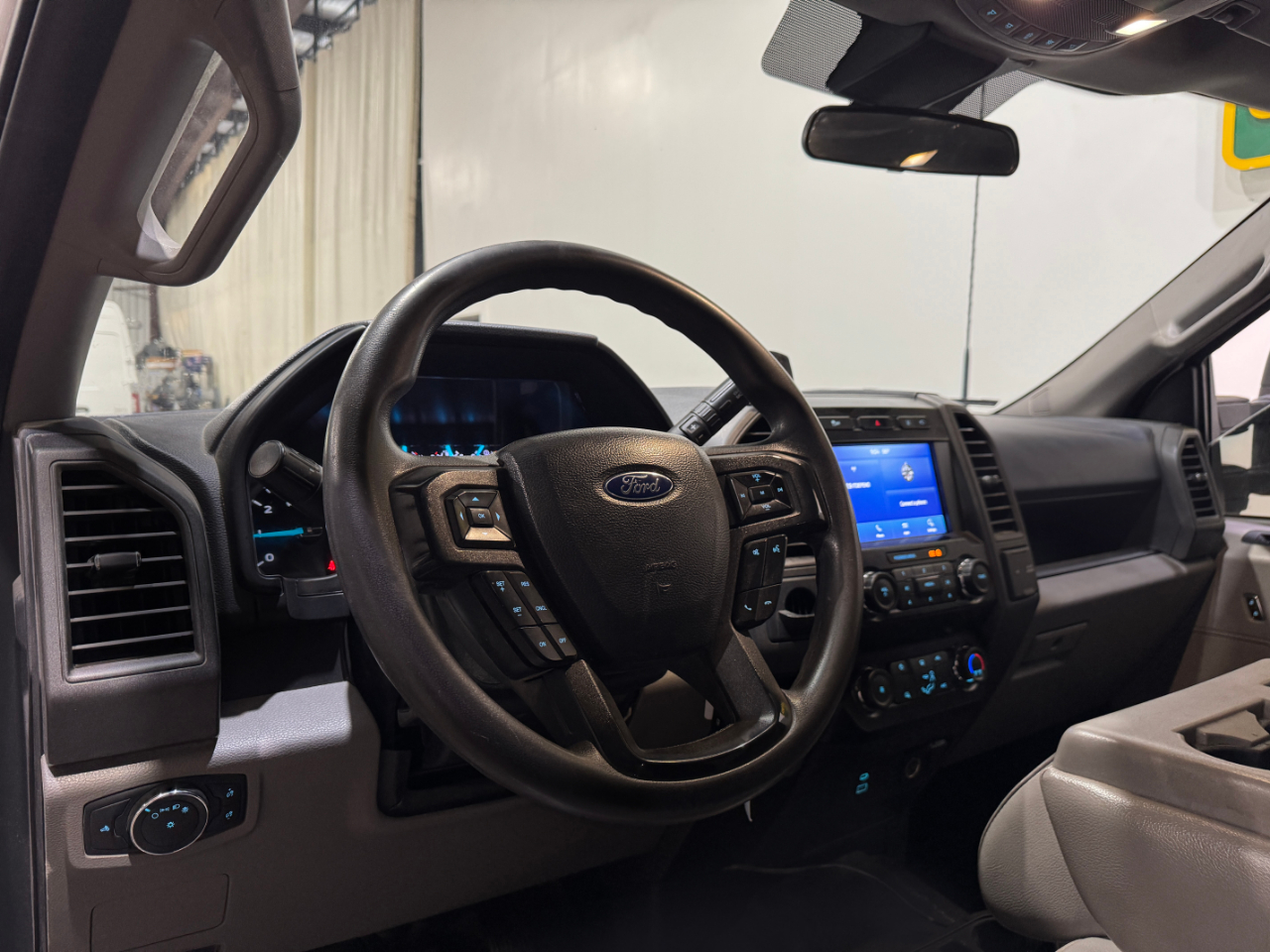 Ford Super Duty F-250 SRW  2022