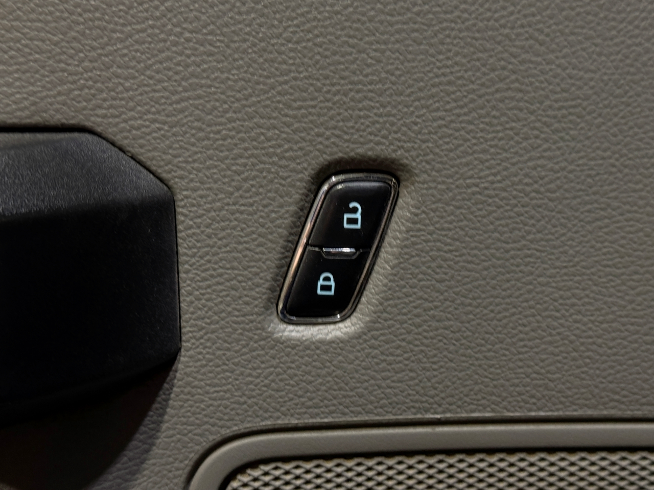 Ford Super Duty F-250 SRW  2022