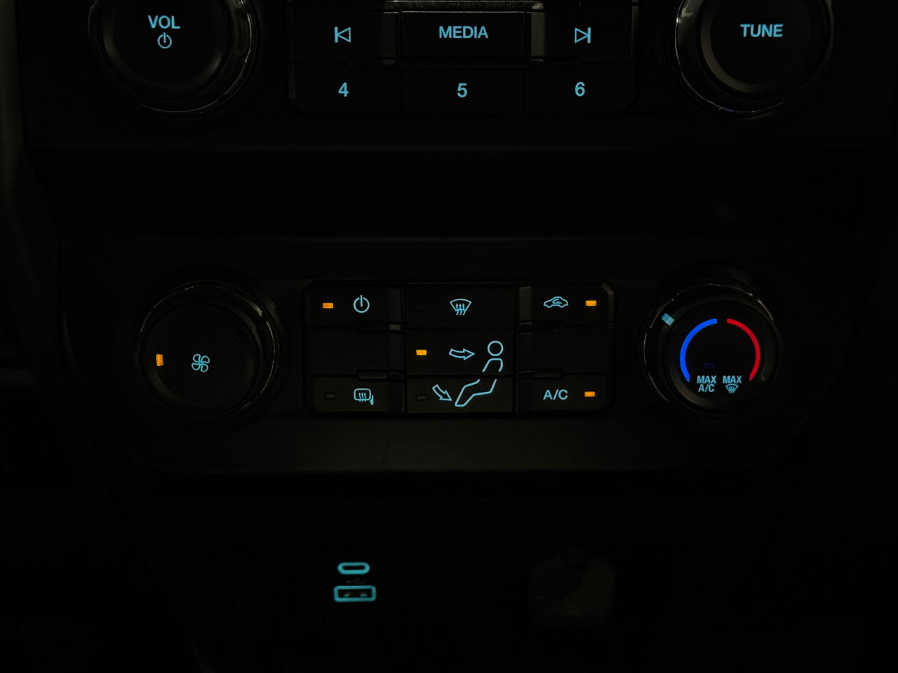 Ford Super Duty F-250 SRW  2022