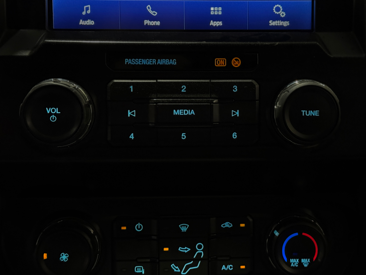 Ford Super Duty F-250 SRW  2022