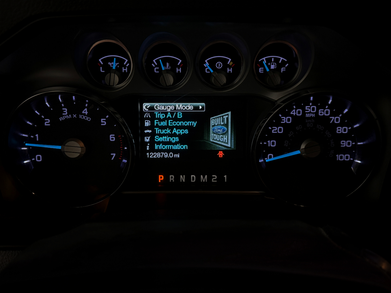 Ford Super Duty F-250 SRW  2015