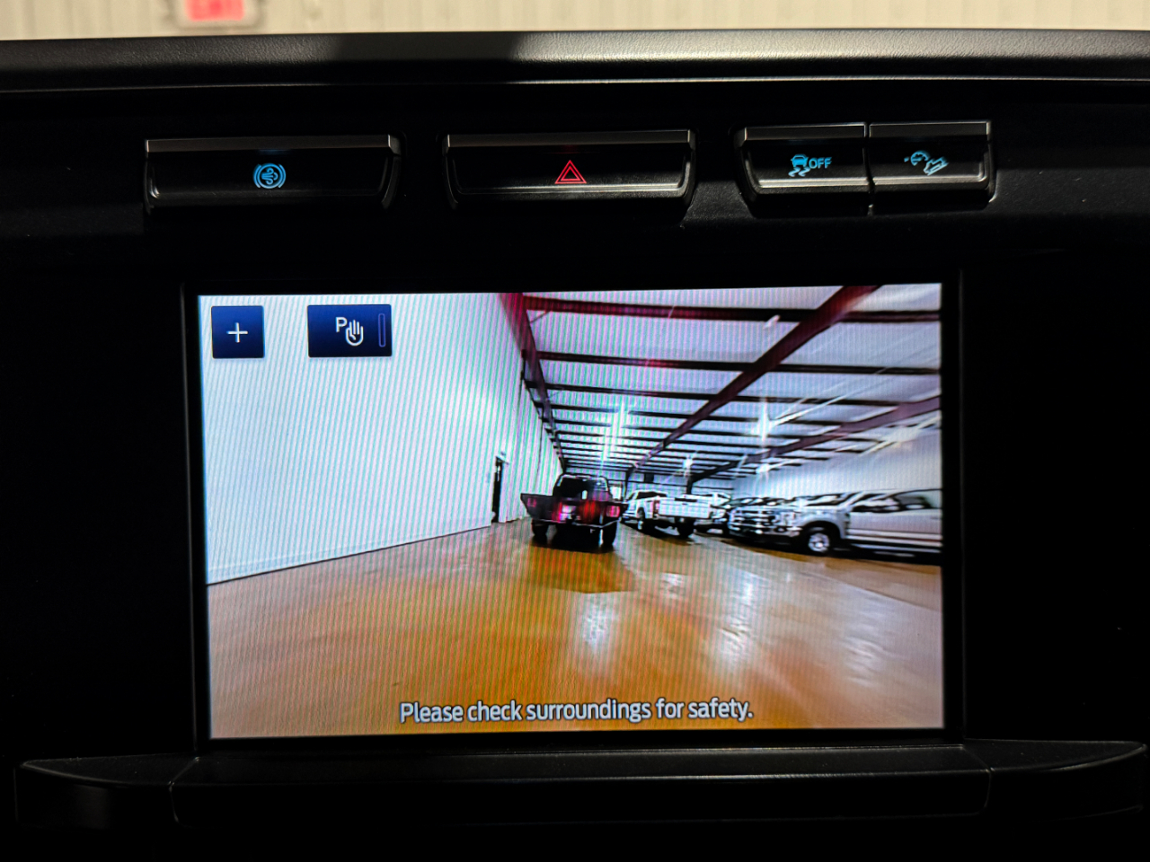 Ford Super Duty F-350 DRW  2023