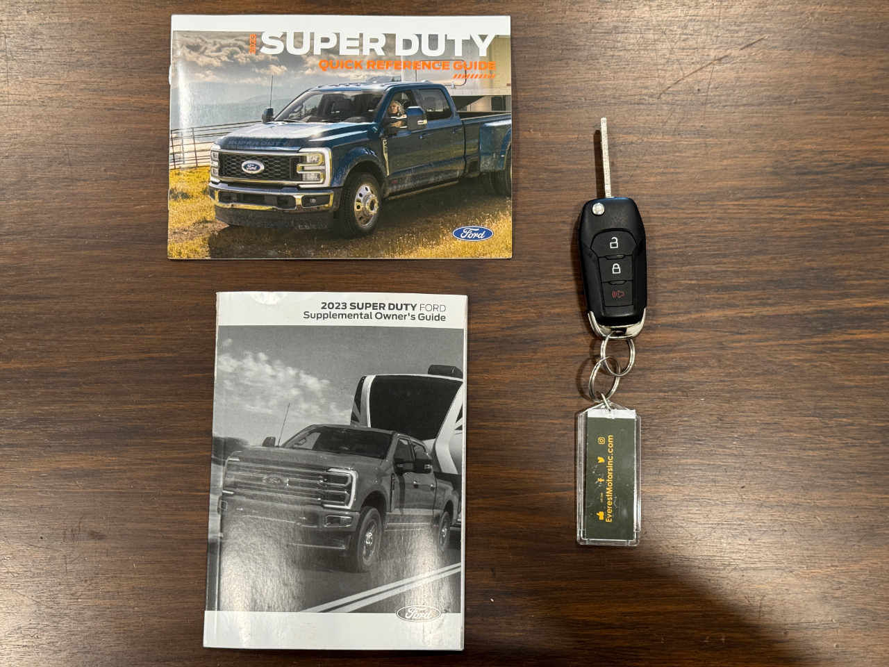 Ford Super Duty F-350 DRW  2023