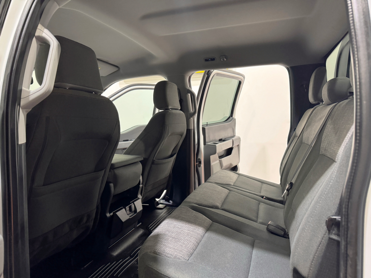 Ford Super Duty F-350 DRW  2023