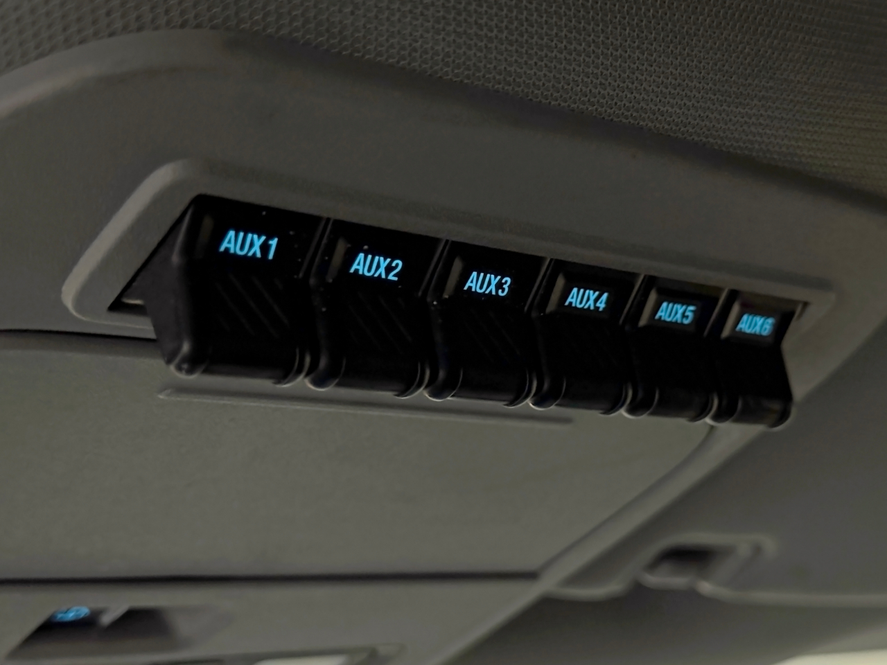 Ford Super Duty F-350 DRW  2024