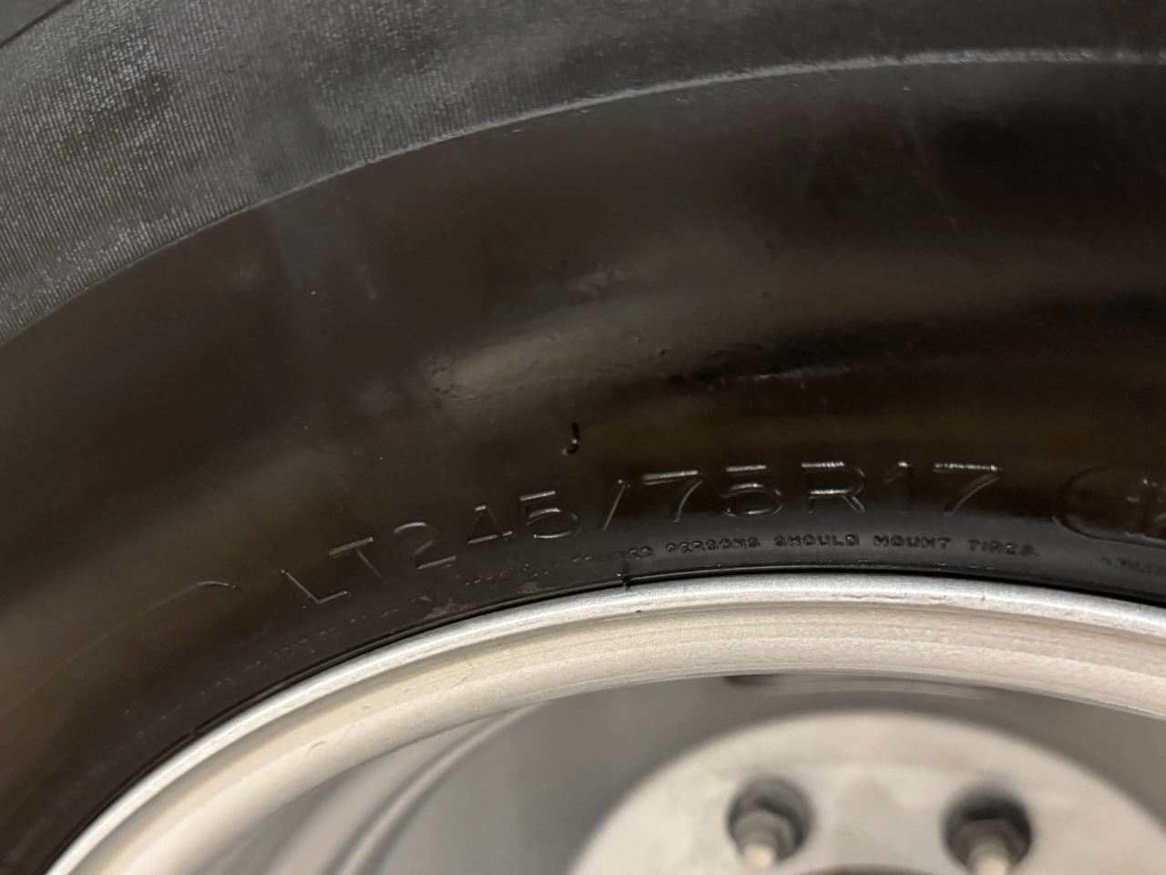 Ford Super Duty F-350 DRW  2024