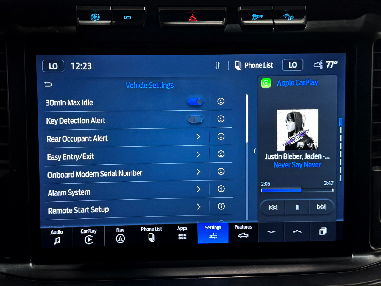 Ford Super Duty F-350 DRW  2023