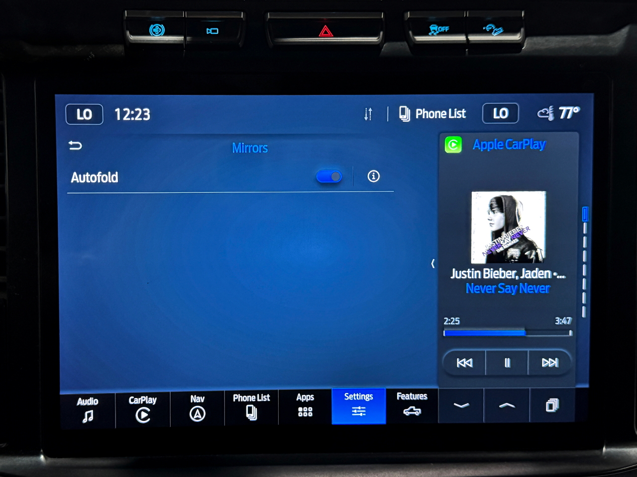 Ford Super Duty F-350 DRW  2023