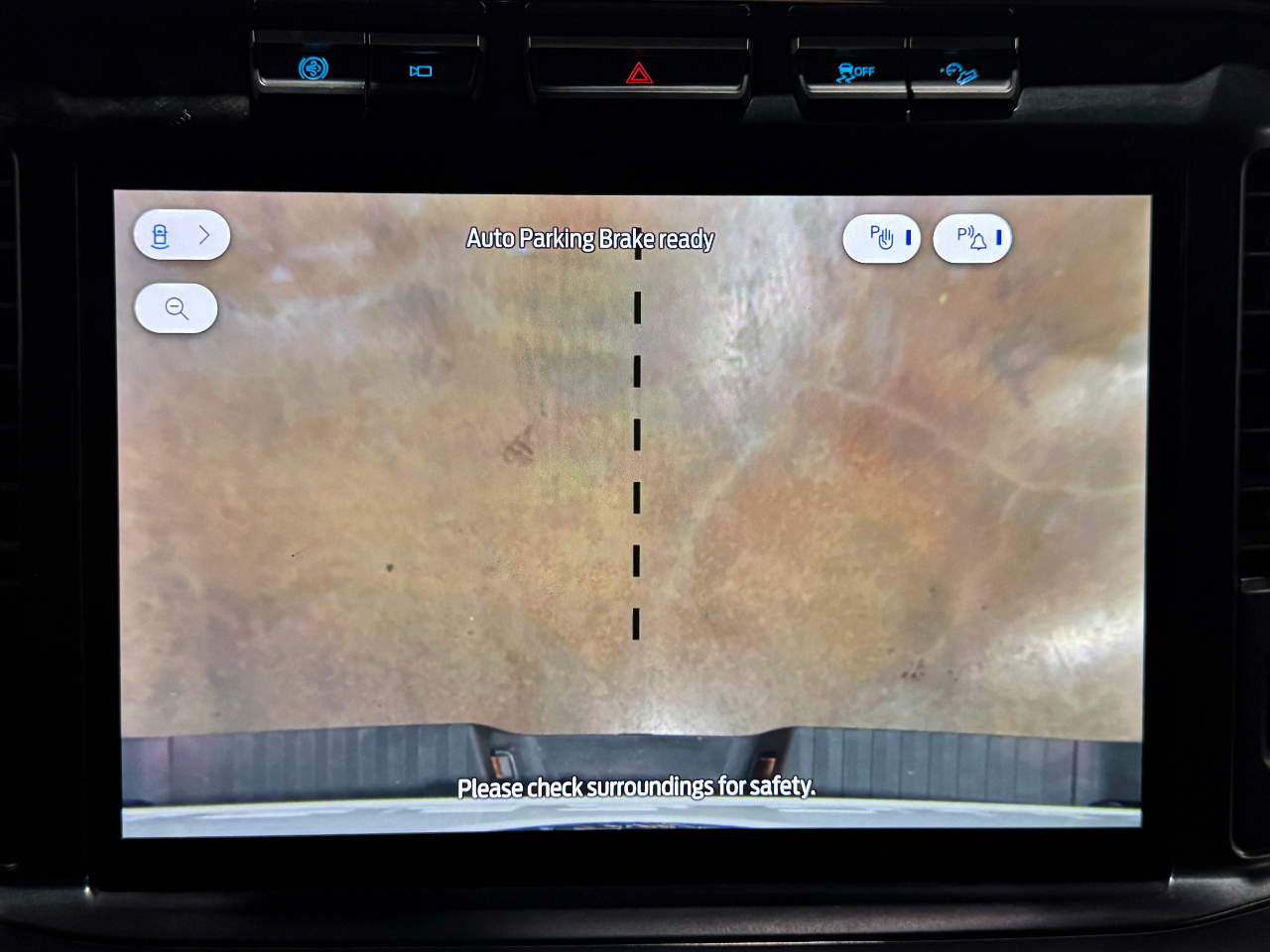 Ford Super Duty F-350 DRW  2023