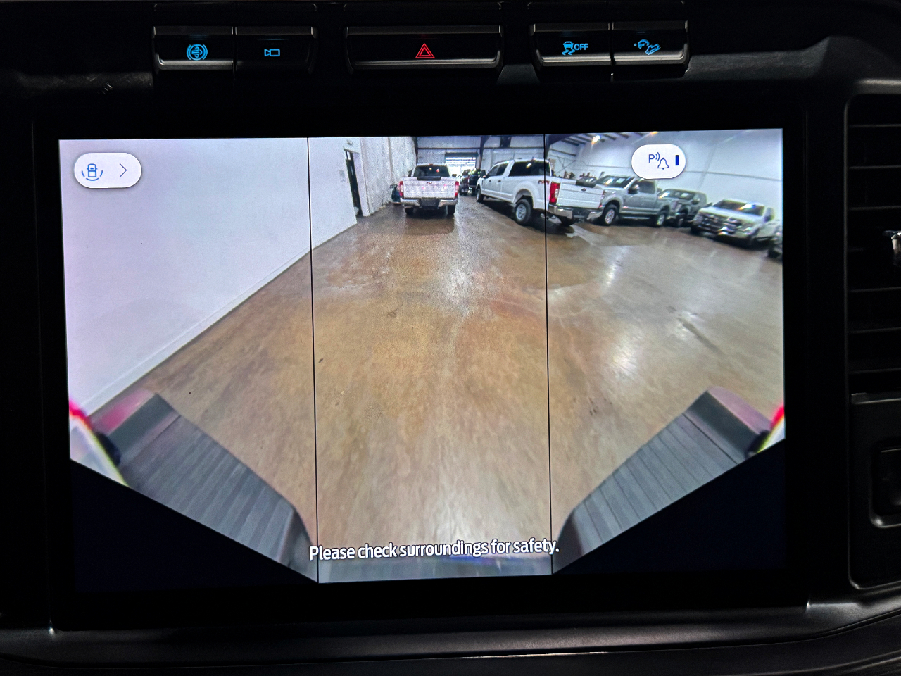 Ford Super Duty F-350 DRW  2023