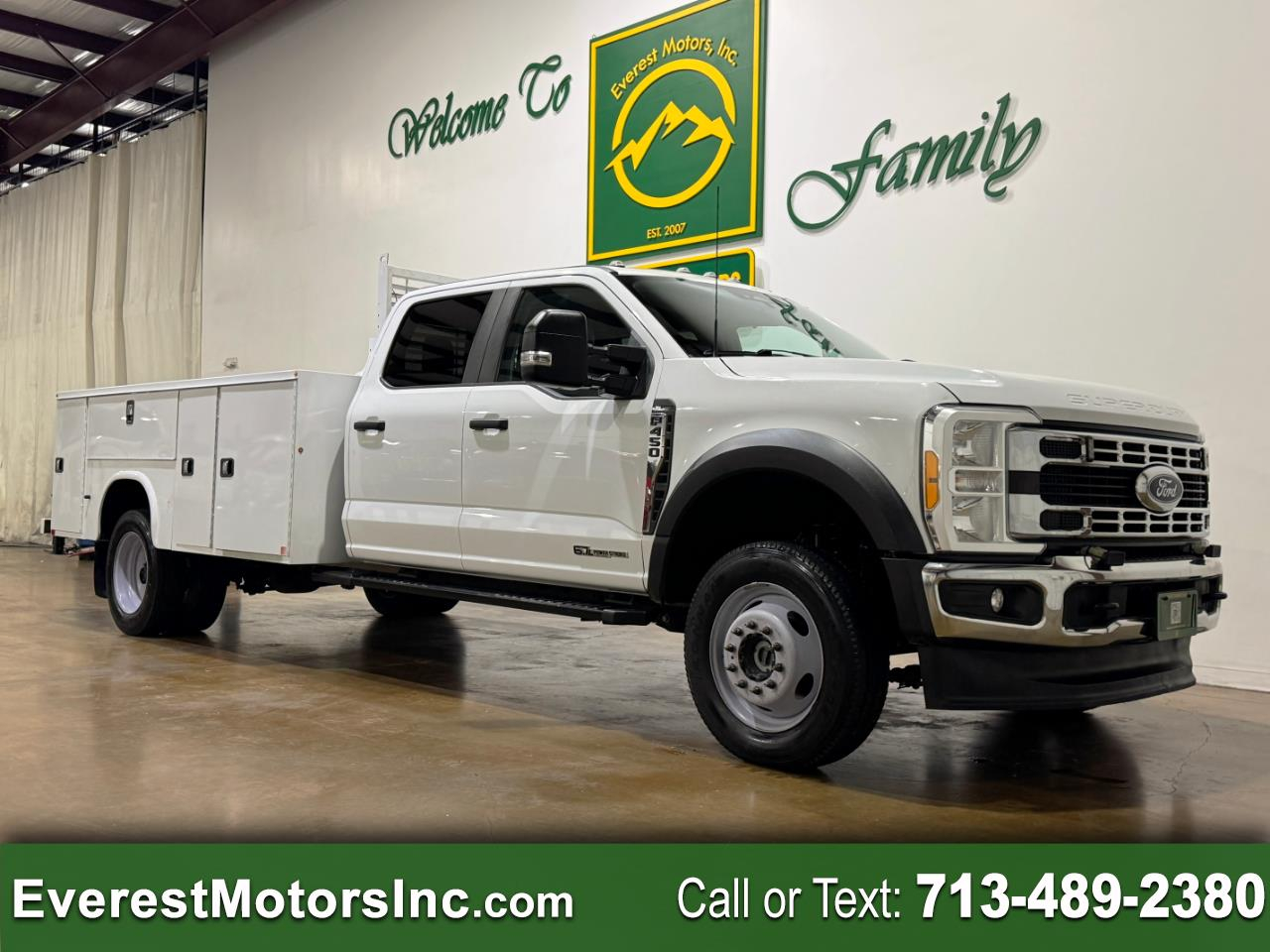 2023 Ford Super Duty F-450 DRW XL 4X4 CC SERVICE BED 6.7L V8DIESEL 1OWNER TOW PKG