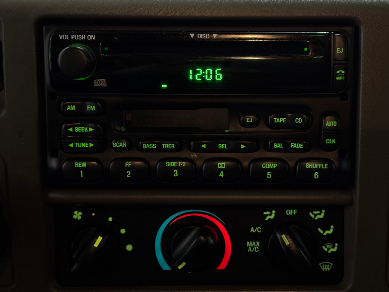 Ford Super Duty F-350 SRW  2002