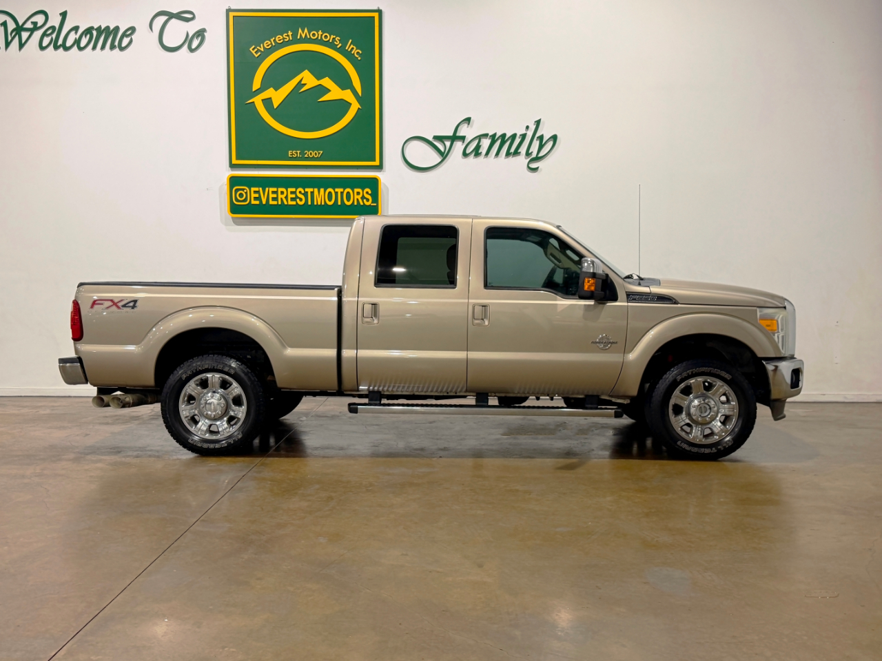 Ford Super Duty F-250 SRW  2014