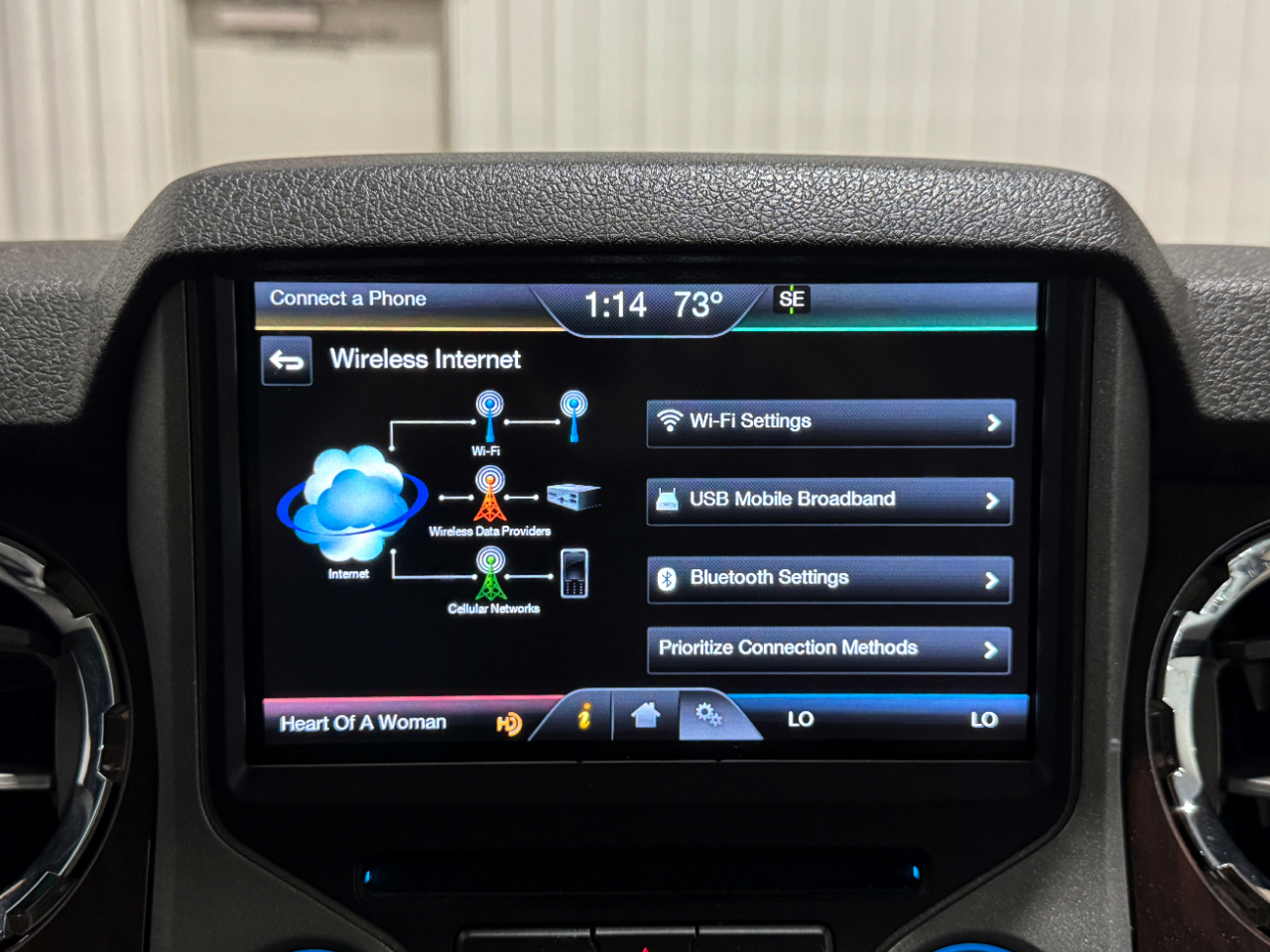 Ford Super Duty F-250 SRW  2014