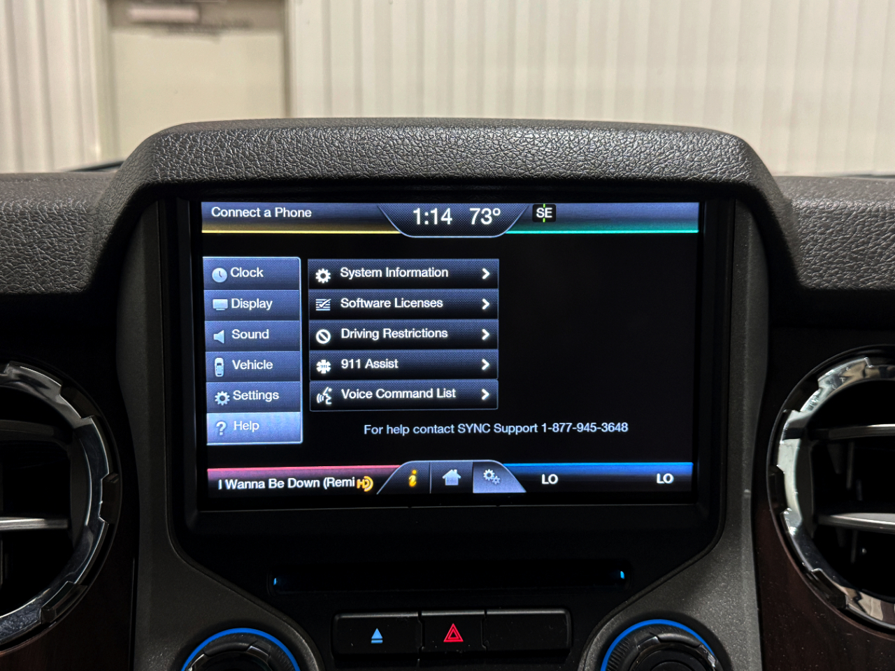 Ford Super Duty F-250 SRW  2014