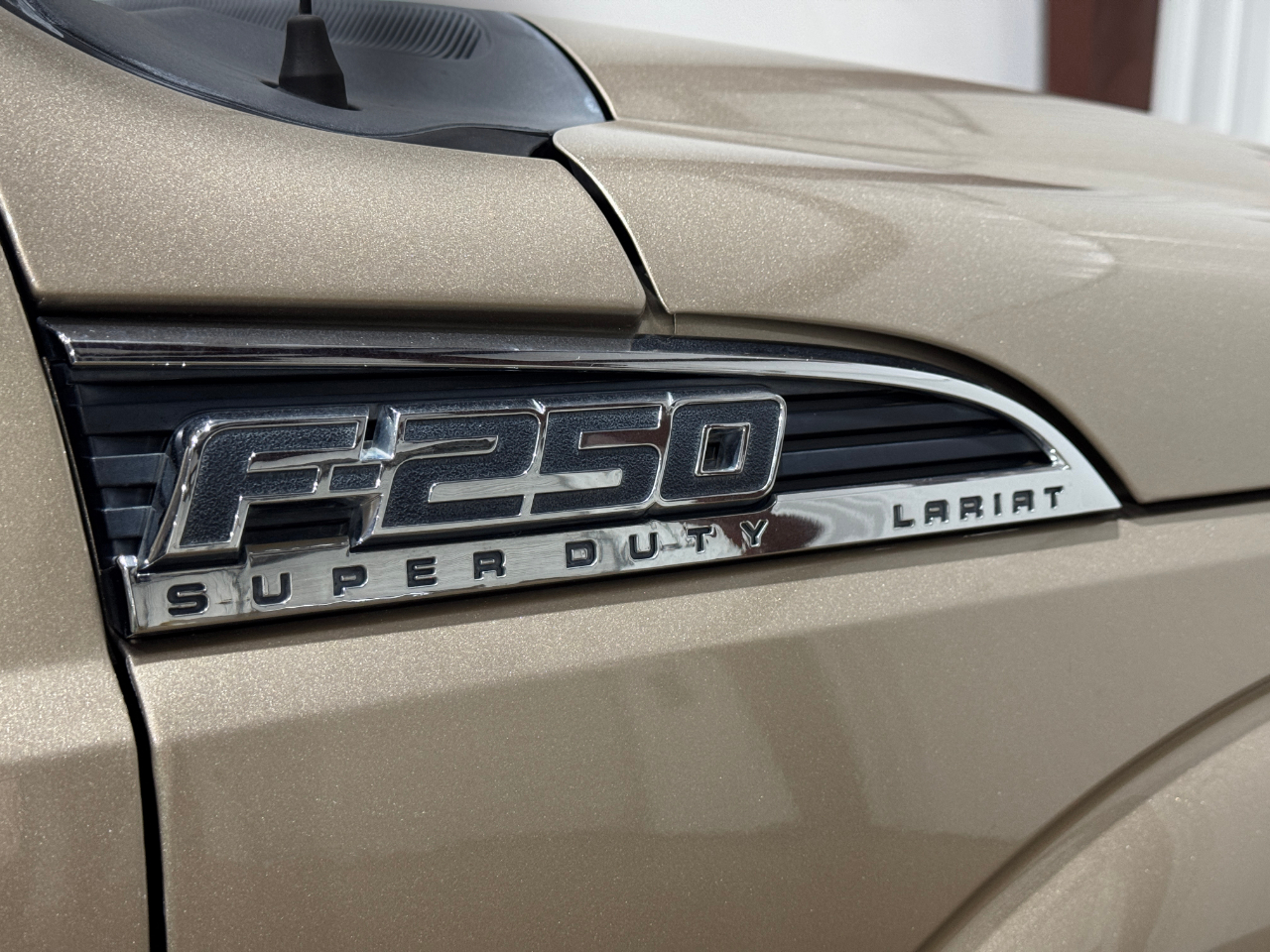 Ford Super Duty F-250 SRW  2014