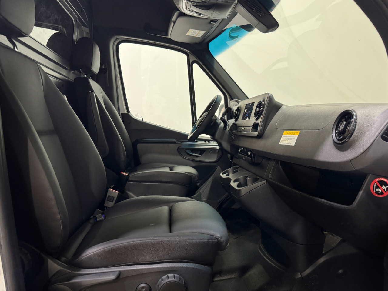 Mercedes-Benz Sprinter Cargo Van  2024