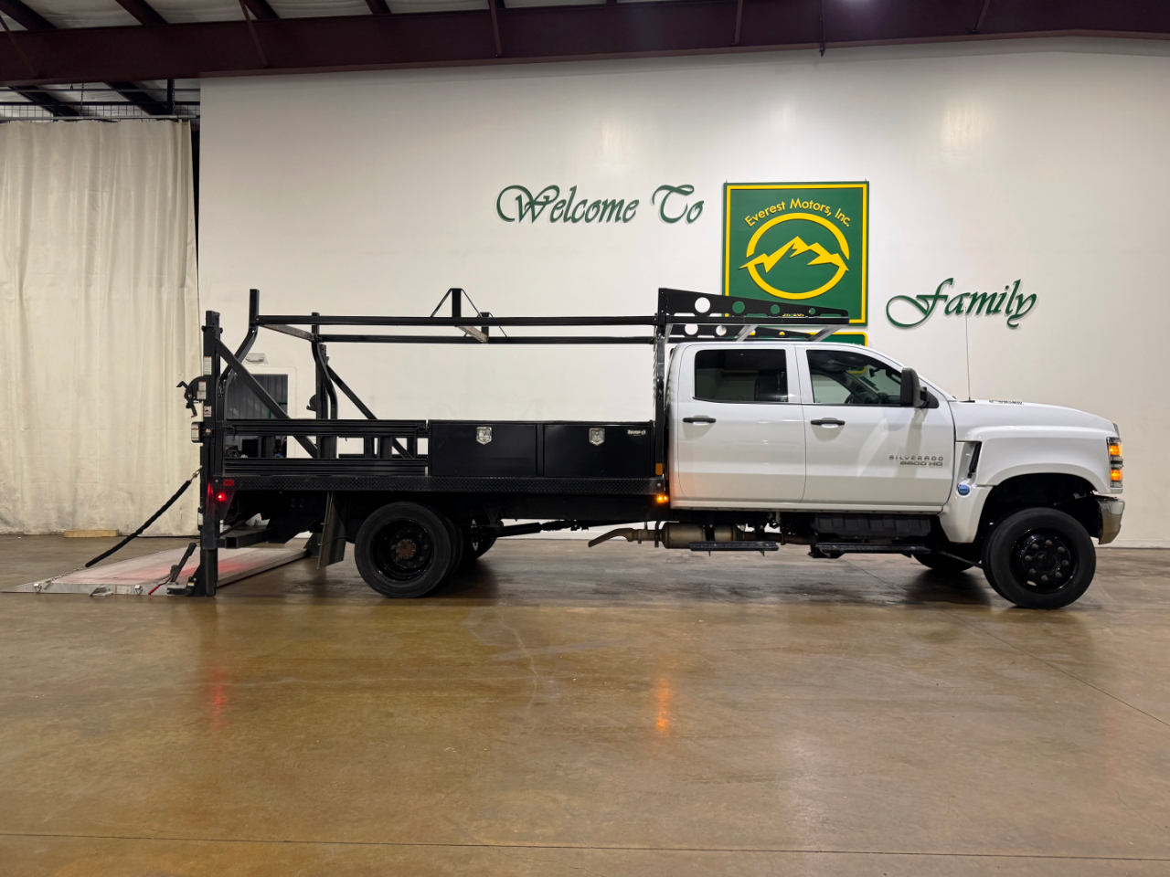 Chevrolet Silverado 5500 HD  2022