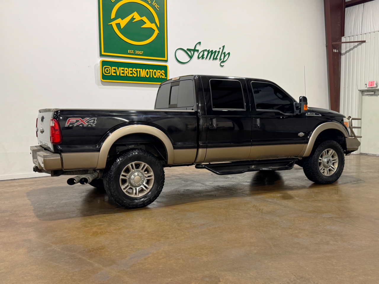 Ford Super Duty F-250 SRW  2014