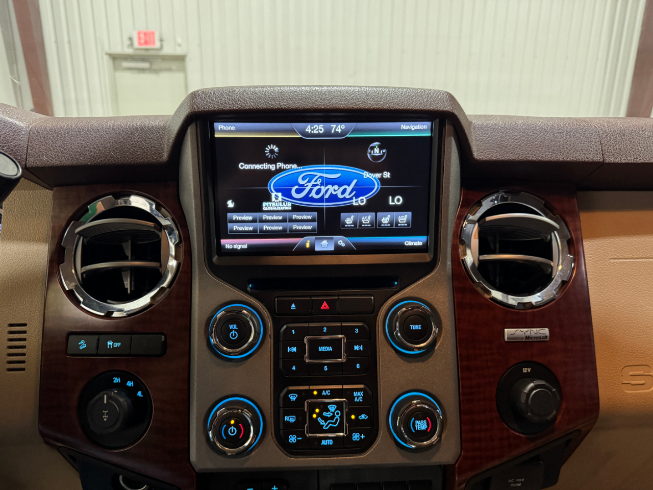 Ford Super Duty F-250 SRW  2014