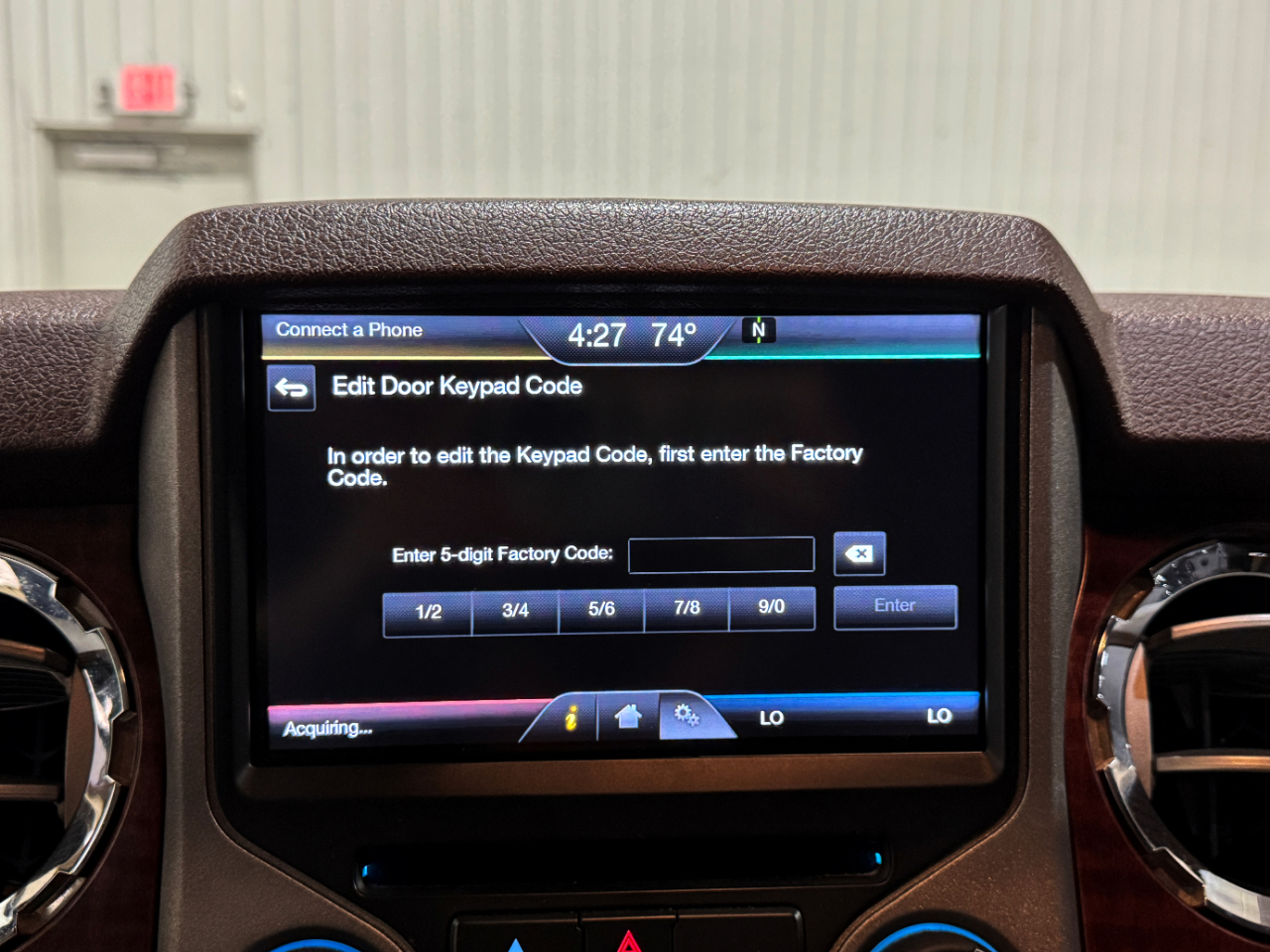 Ford Super Duty F-250 SRW  2014