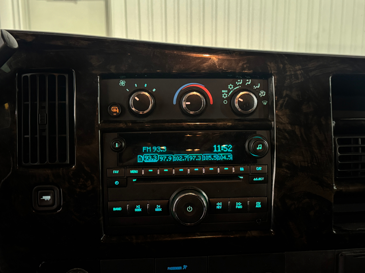 Chevrolet Express Passenger  2016