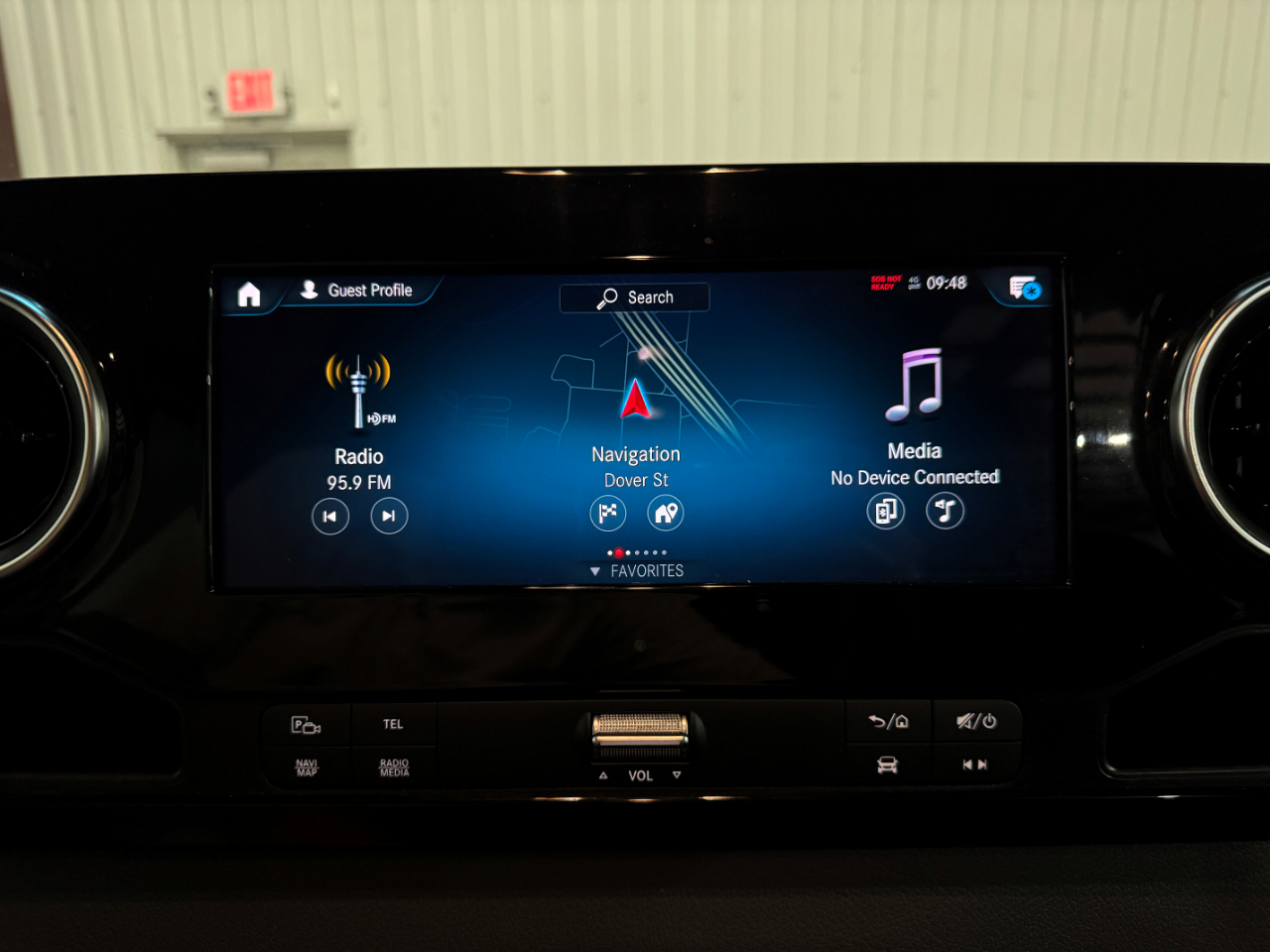 Mercedes-Benz Sprinter Passenger Van  2021