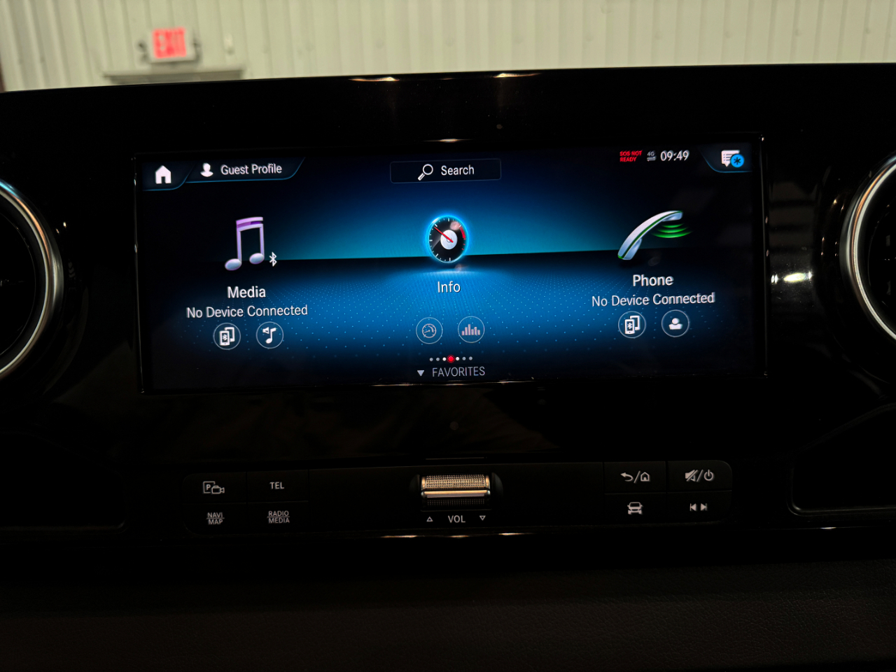 Mercedes-Benz Sprinter Passenger Van  2021