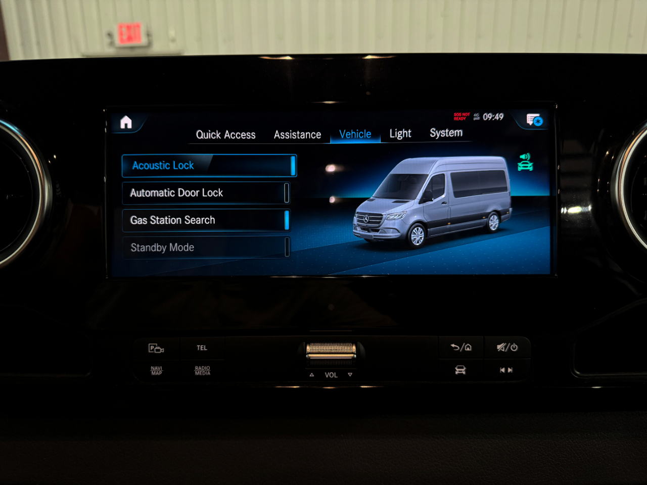 Mercedes-Benz Sprinter Passenger Van  2021