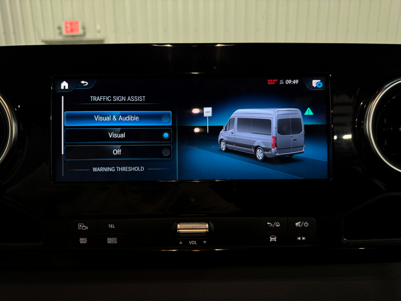 Mercedes-Benz Sprinter Passenger Van  2021