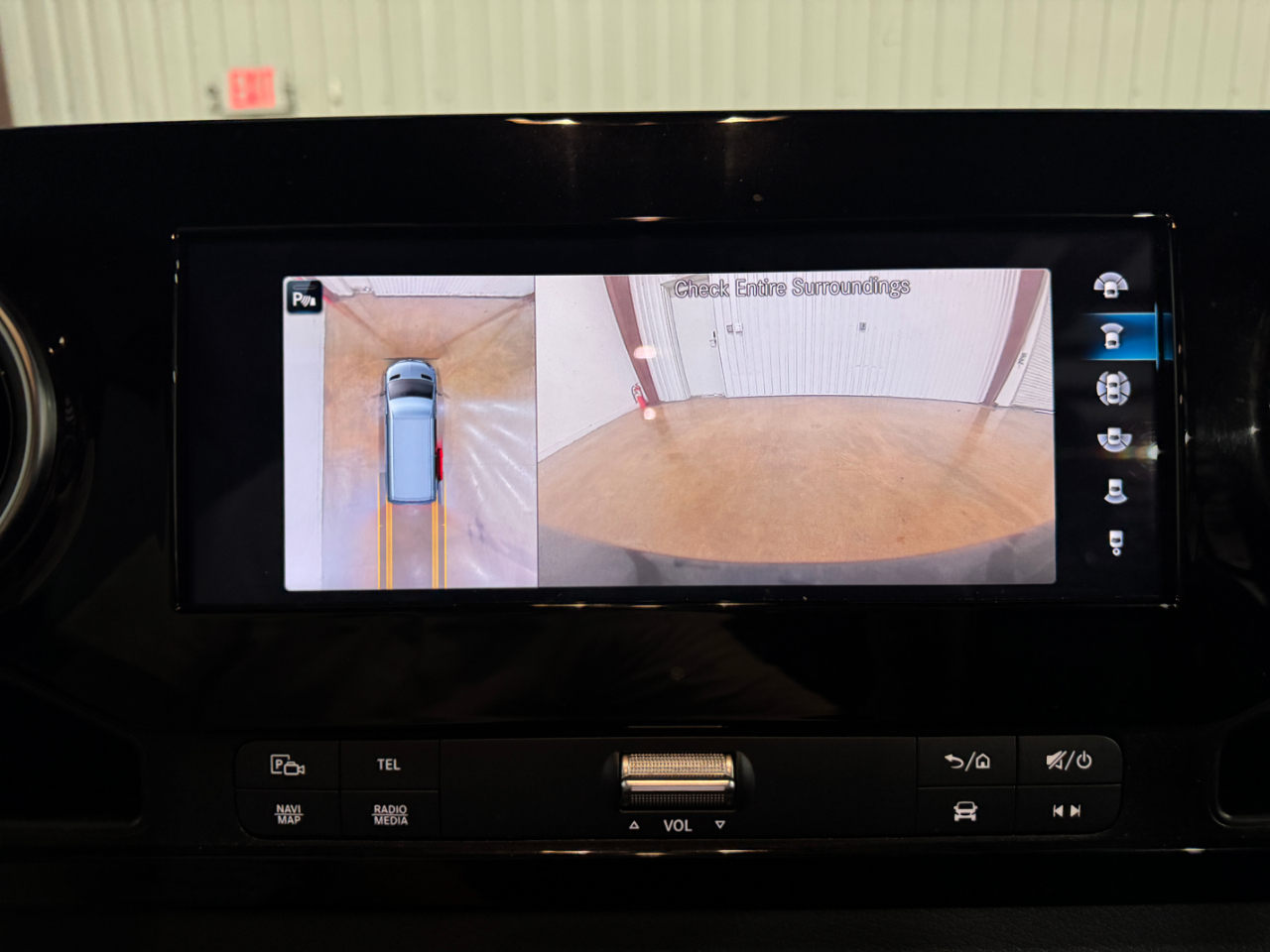 Mercedes-Benz Sprinter Passenger Van  2021