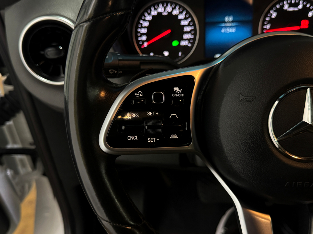 Mercedes-Benz Sprinter Van  2023