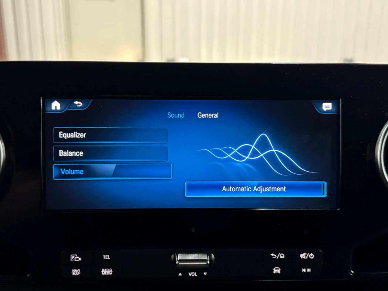 Mercedes-Benz Sprinter Van  2023