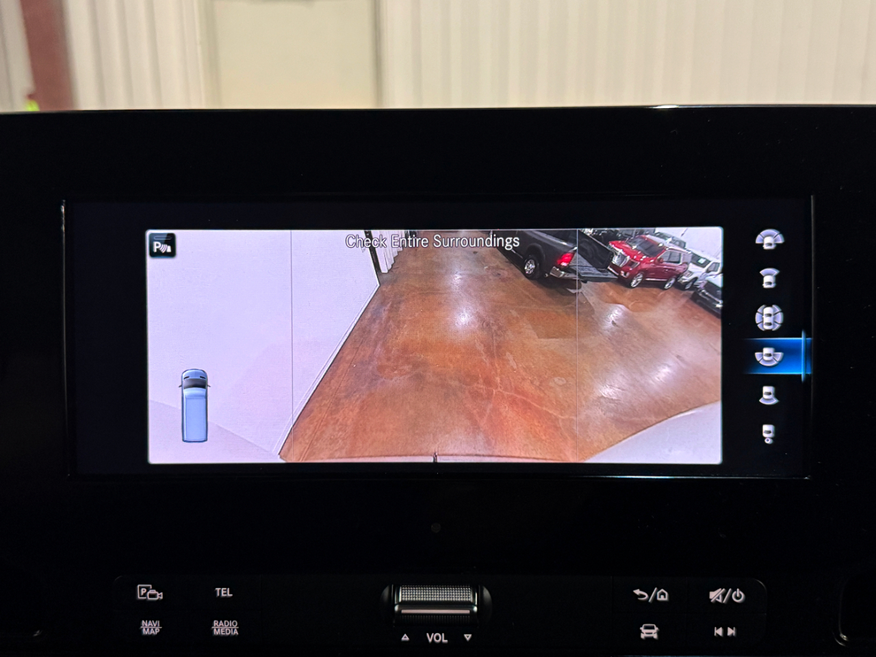 Mercedes-Benz Sprinter Van  2023