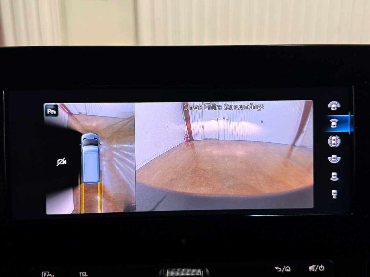 Mercedes-Benz Sprinter Van  2023