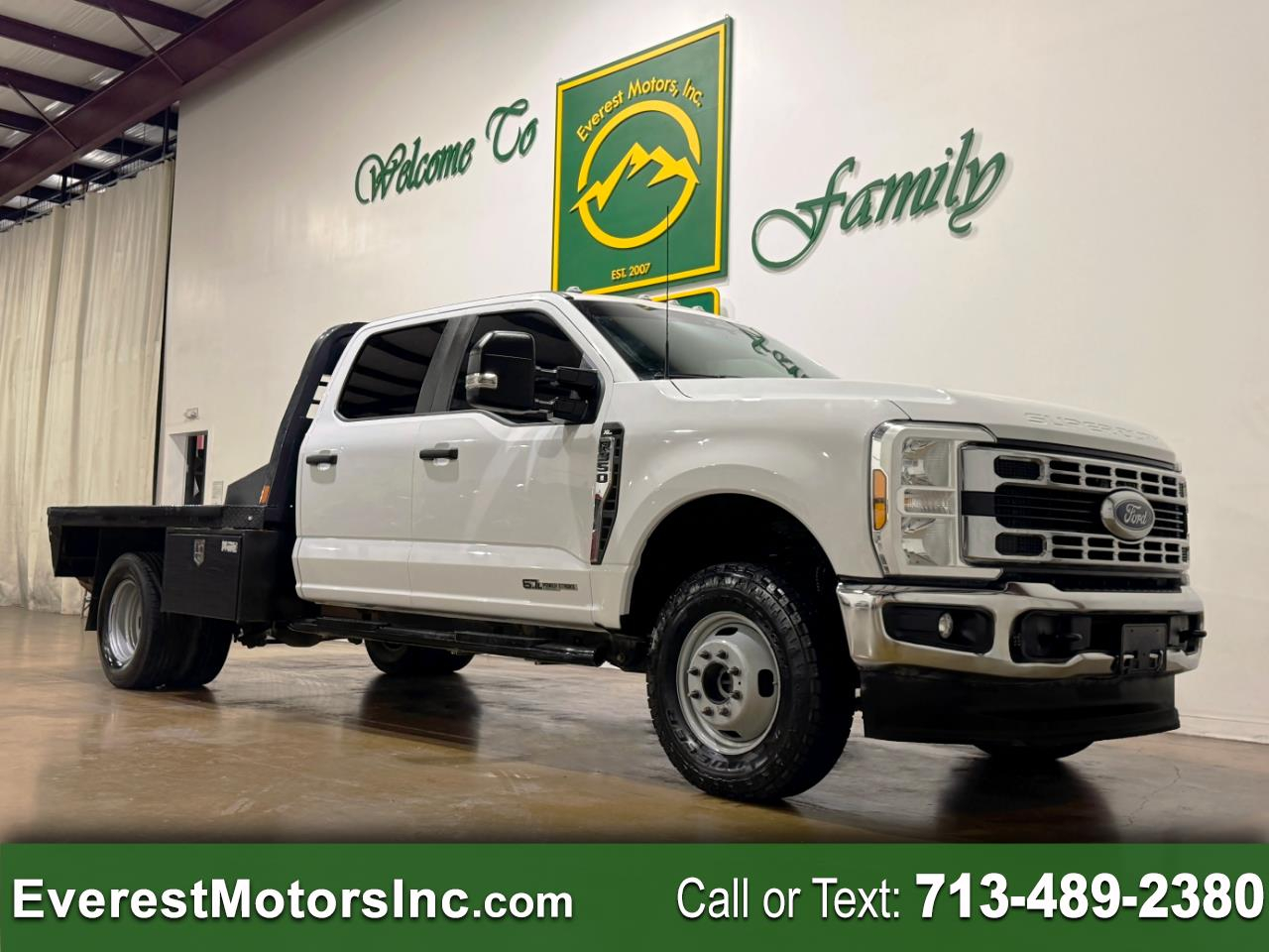 2024 Ford Super Duty F-350 DRW XL 4X4 CREWCAB 9FT FLATBED 6.7L V8 DIESEL 1OWNER